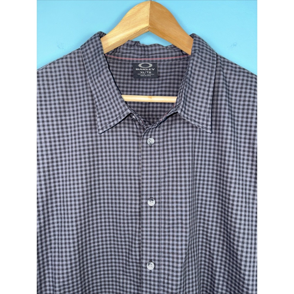 Oakley Long Sleeve Button Up Shirt Size XL Gingham Check Black Gray Preppy Y2K